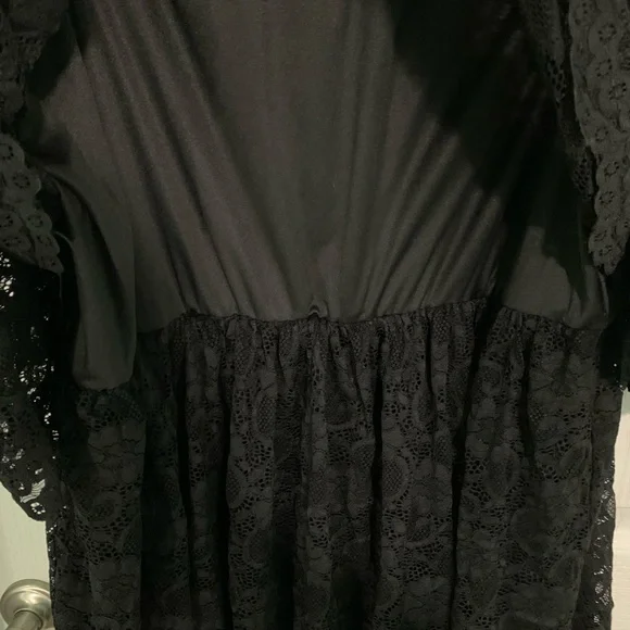 ASOS black lace dress - Picture 5 of 5